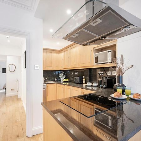 2 Bedr, 3 Beds, 1 Bath Thames, Trafalgar Sq Londen Buitenkant foto