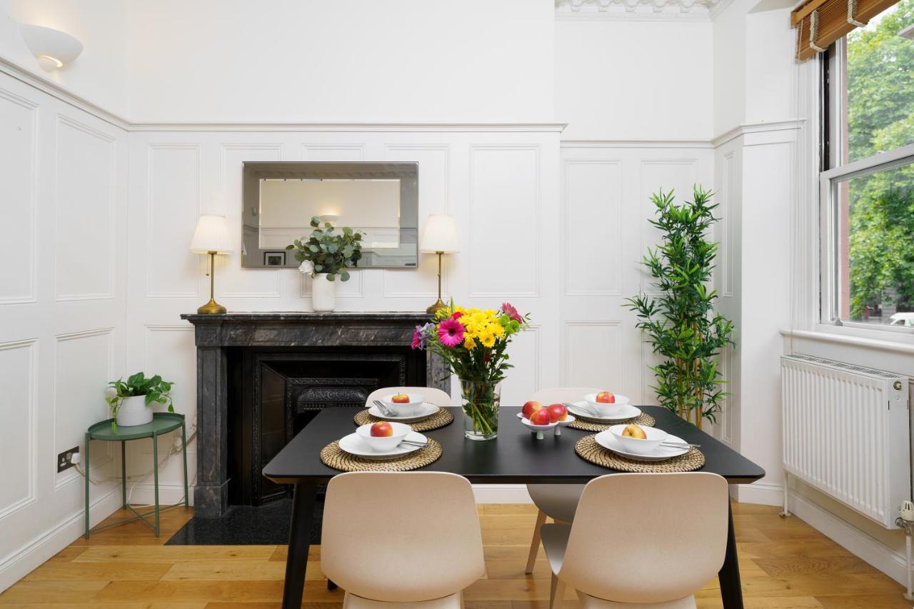 2 Bedr, 3 Beds, 1 Bath Thames, Trafalgar Sq Londen Buitenkant foto