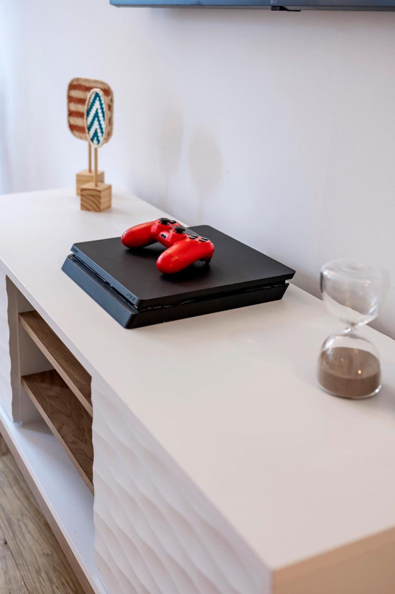 2 Bedr, 3 Beds, 1 Bath Thames, Trafalgar Sq Londen Buitenkant foto