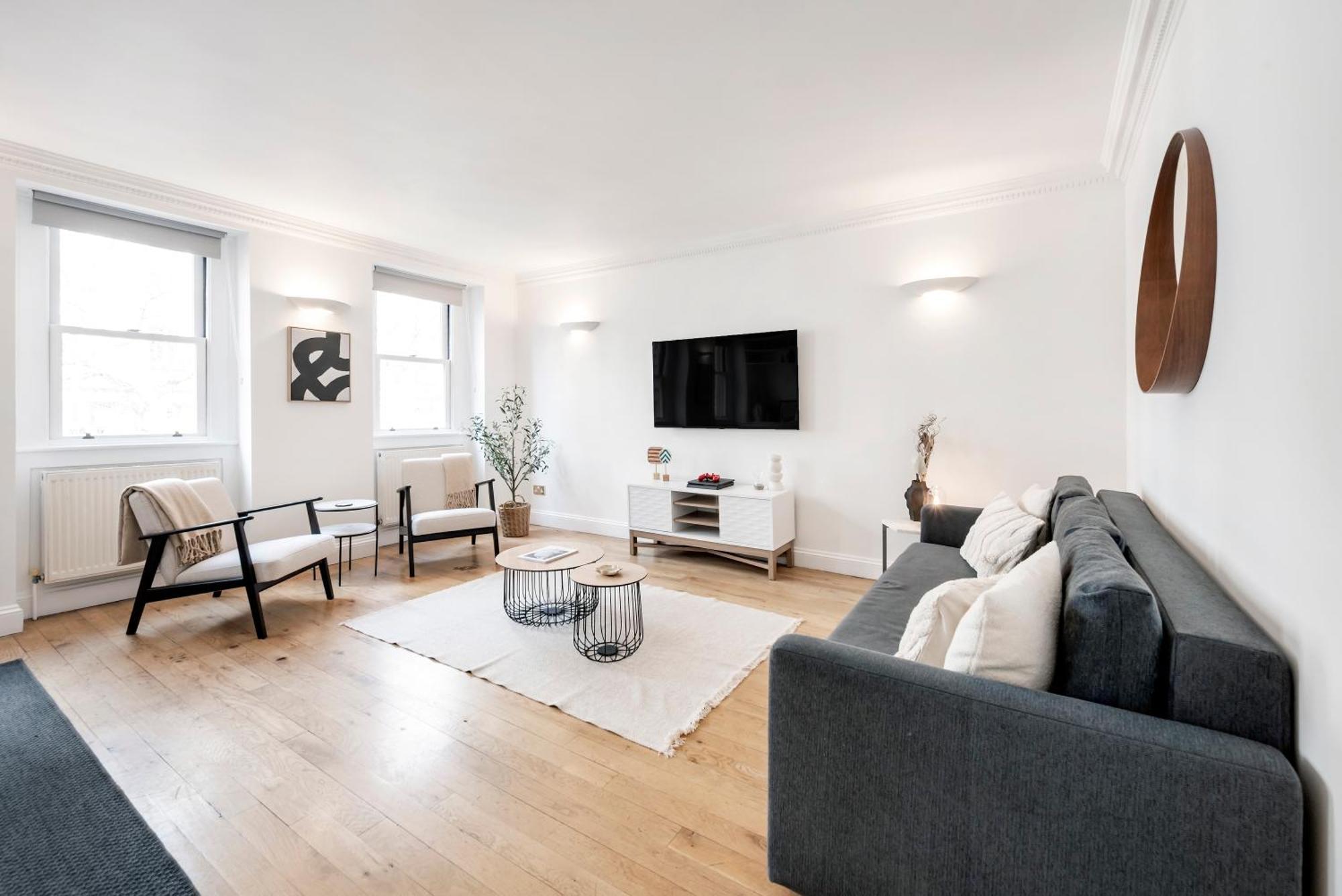 2 Bedr, 3 Beds, 1 Bath Thames, Trafalgar Sq Londen Buitenkant foto